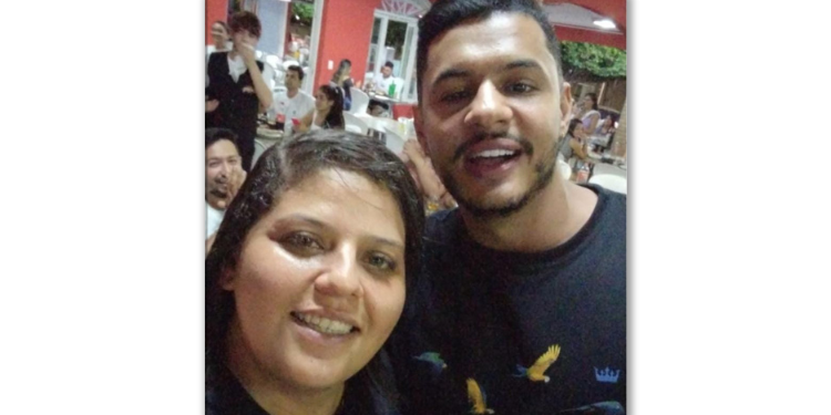 “Esse encontro foi um sinal pra mim”, diz cantora mossoroense após cantar com rapper em churrascaria
