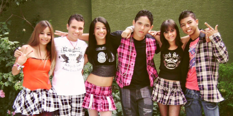Mossoroenses comemoram o retorno da banda RBD