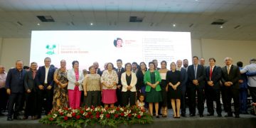 Durante posse de novos secretários, governadora promete duplicar BR-304