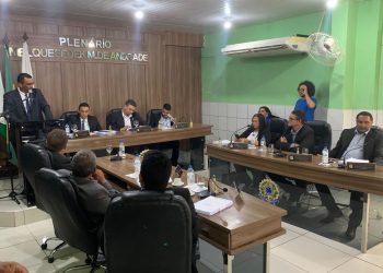 Vereadores votam pela cassação do Prefeito de Porto do Mangue