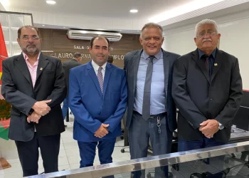 Câmara de Caraúbas retorna trabalhos legislativos dia 15/02