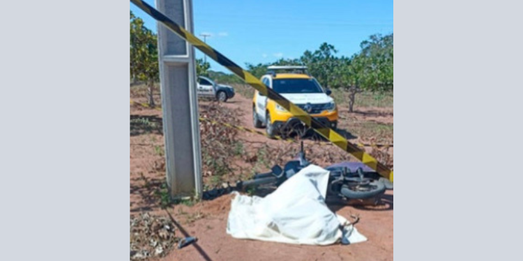 Homem morre após colidir em poste na Serra do Mel