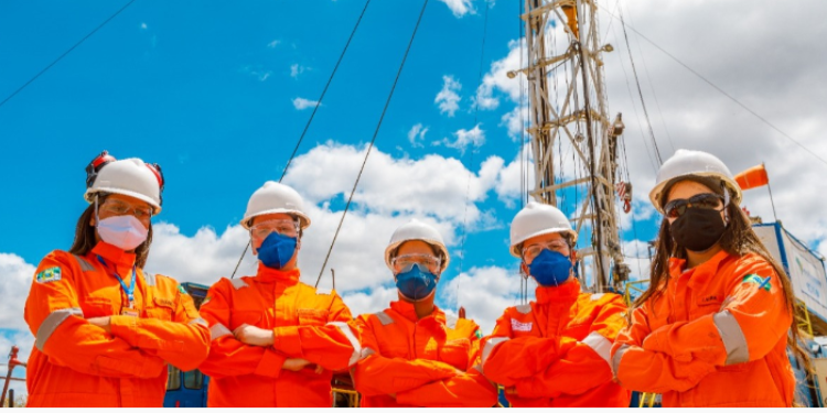 Empresa de oléo e gás oferece 22 vagas de emprego em Mossoró