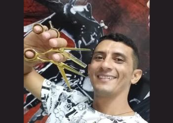 Cabeleireiro suspeito de provocar acidente em Apodi se apresenta à Justiça