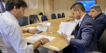 Prefeito Allyson vai à Brasília tratar de obras e projetos para Mossoró