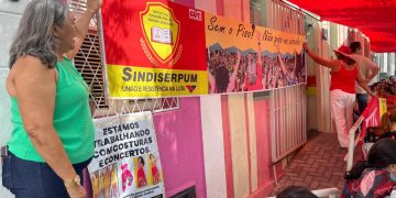 Professores da rede municipal de Mossoró decidem pela greve por tempo indeterminado