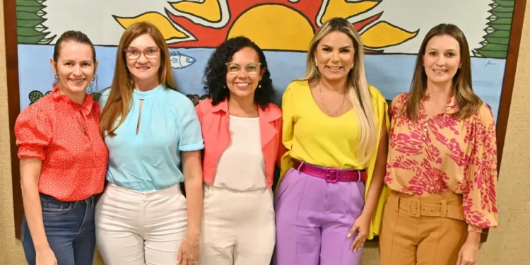 Frente Parlamentar da Mulher é instalada na Assembleia Legislativa do RN