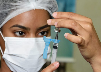 Vacina bivalente passa a contemplar gestantes e puérperas em Mossoró