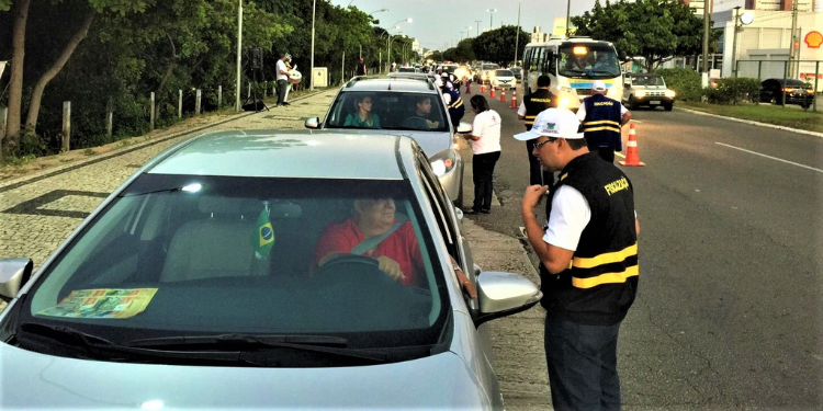 Donos de veículos com placa final 3 e 4 devem quitar Taxa de Licenciamento nesta semana