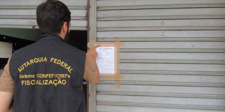 Duas academias são interditadas no Vale do Açu