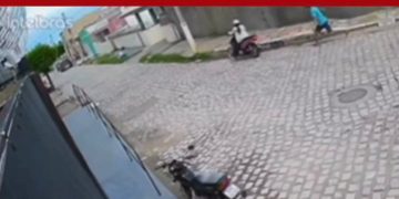 Onda de assaltos no Bairro Ilha de Santa Luzia; motociclista é derrubada com “voadora”