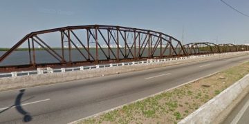 Ponte de Igapó ficou danificada após explosão de bomba, afirmam Crea e Dnit