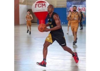 Jogador da Seleção Master de Basquete fala da alegria de vestir camisa do Brasil morando em Caraúbas