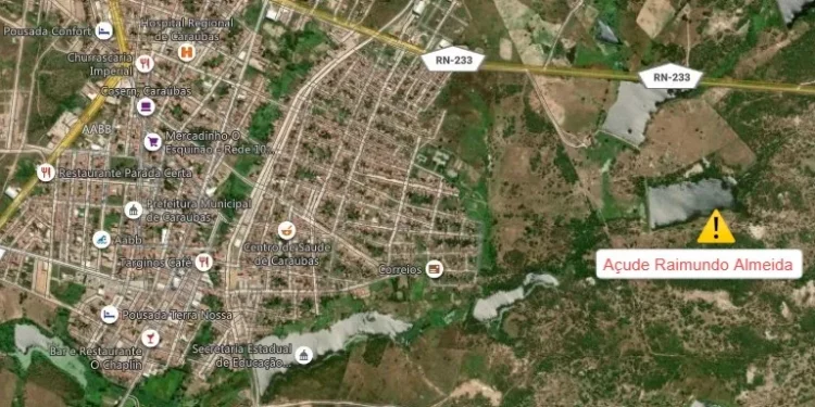 Açude em Caraúbas corre risco de rompimento e população teme inundações