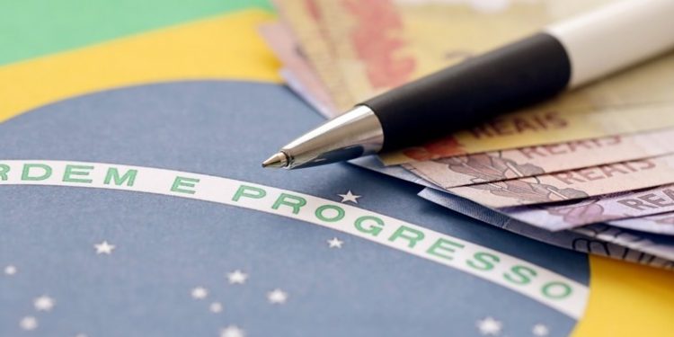 Quanto ganha o prefeito de sua cidade? Esta informação básica ainda é tabu para gestores