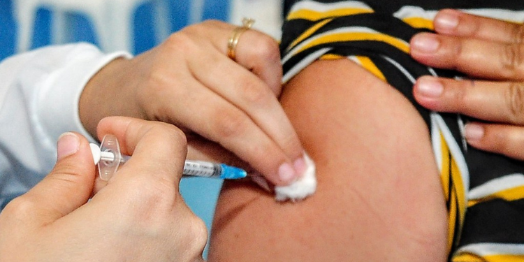 Vacinação acontece no Partage Shopping e no Bairro Nova Mossoró neste sábado (27)