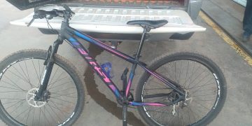 Após furto em farmácia, suspeito é preso por receptação de bicicleta