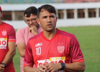 Márcio Mossoró assume comando técnico do Potiguar de forma interina