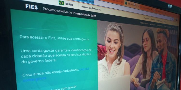 Prazo para convocação de lista de espera do Fies termina nesta sexta (2)