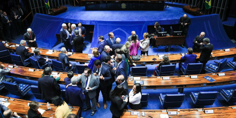 Senado aprova texto de arcabouço fiscal; veja como senadores do RN votaram