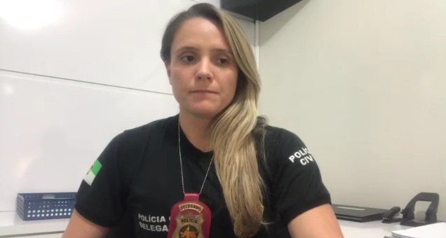 Mulher é presa suspeita de explorar sexualmente adolescente; delegada fala sobre caso