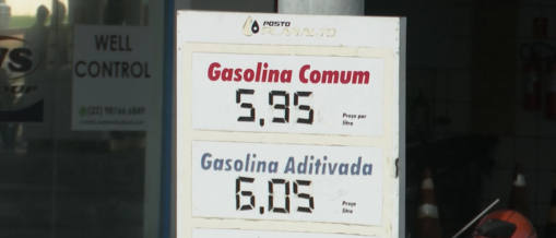 Gasolina sobe 0,30 centavos em Mossoró; Fátima Bezerra demonstra preocupação