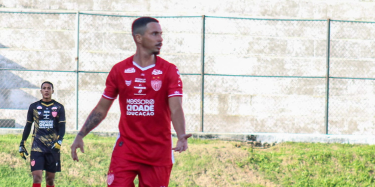 Giovanni vive a expectativa do centésimo jogo pelo Potiguar: “Muito orgulho dessa marca”