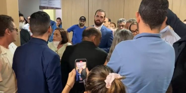 Bancada governista requer novamente votação dos PLs 17 e 57