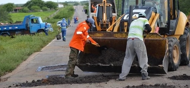Governo anuncia reconstrução de trecho da RN-401 em Guamaré