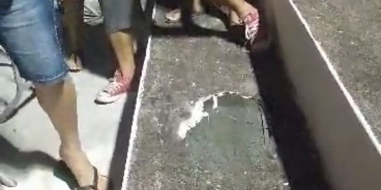 Arquibancada do Nogueirão cede durante partida; confira imagens