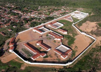 STF inspeciona maior presídio do Estado