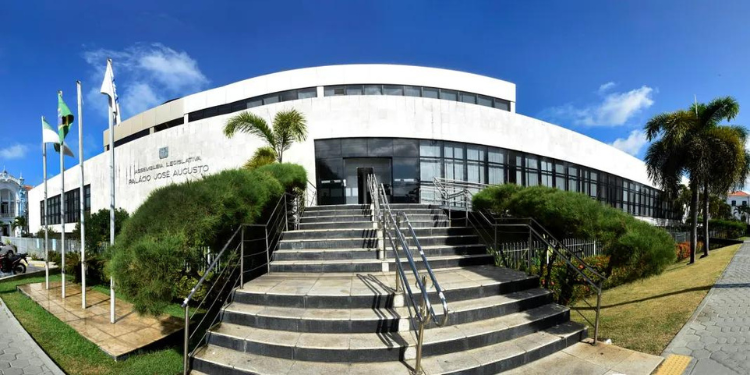 Assembleia Legislativa aprova LDO e inicia recesso parlamentar