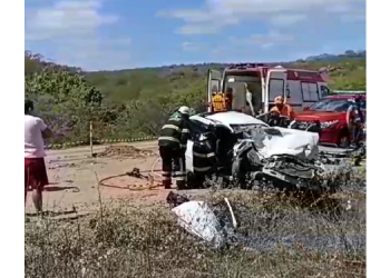 Militar morre após ser atingido por carro desgovernado na BR-226