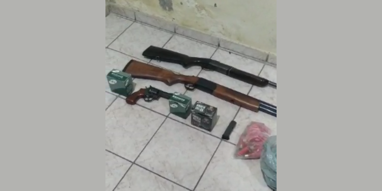 Homem é preso com arsenal bélico na zona rural de Assú