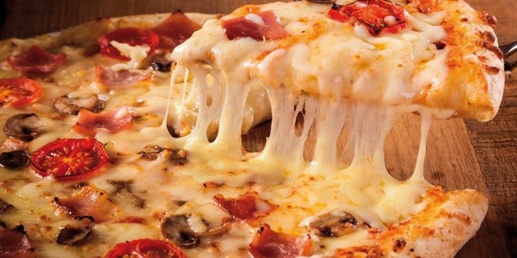Qual a sua pizza favorita? O TCM Notícia foi em busca da resposta