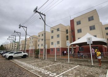 Moradores de condomínios também tem direito à instalação gratuita da nova parabólica digital