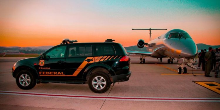 PF deflagra operação para apurar possível interferência da PRF nas Eleições 2022