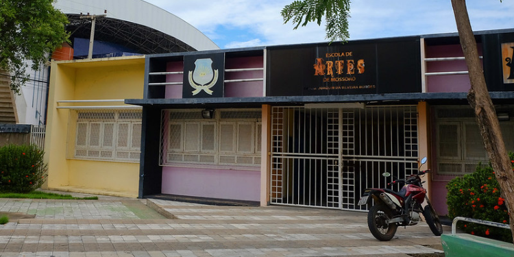 Escola de Artes abre vagas para aulas de música para segundo semestre