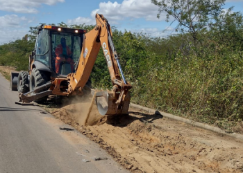 Caern interdita novo trecho da Avenida Maria Odete para obras