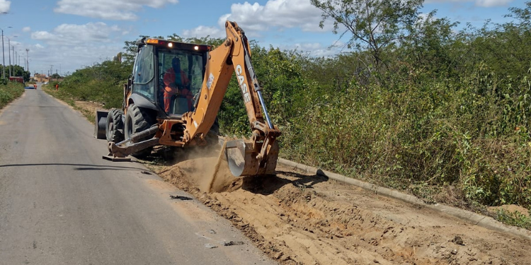 Caern interdita novo trecho da Avenida Maria Odete para obras