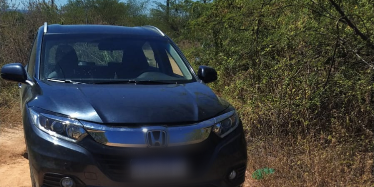 Suspeitos de tentativa de latrocínio roubam carro no Nova Betânia; Polícia recupera