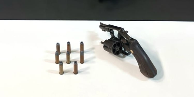 Homem é preso por posse ilegal de arma de fogo em Pau dos Ferros