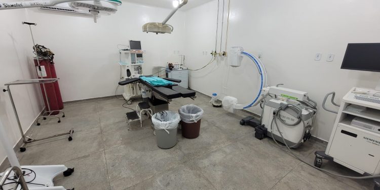 Hospital retoma cirurgias eletivas, após reabertura de salas atingidas por incêndio