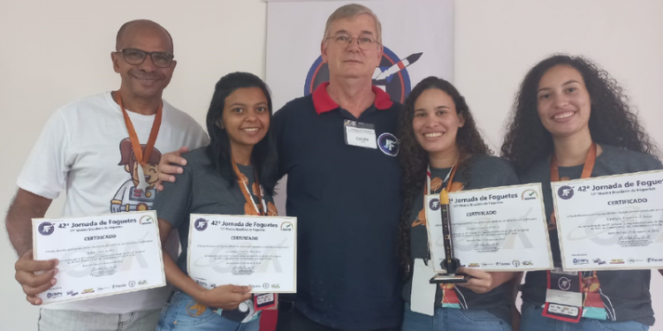 Alunas do IFRN conquistam medalha em Olimpíada Brasileira de Astronomia 2023