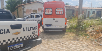 Adolescente é baleado em via pública no Bairro Barrocas