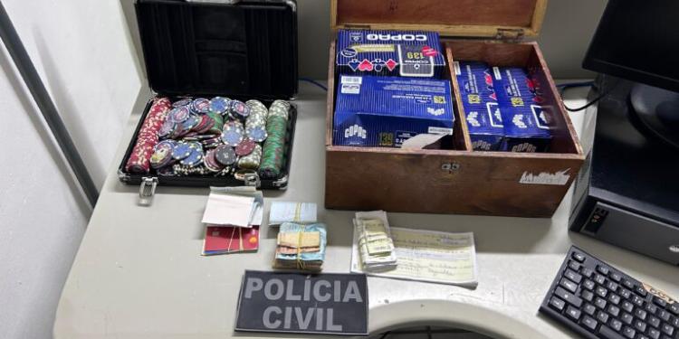 Casa de jogos de azar é fechada no Alto de São Manoel