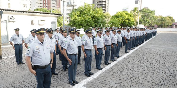 Policiais concluem Curso de Aperfeiçoamento de Sargentos em Natal