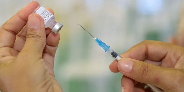 Vacina contra HPV é disponibilizada para vítimas de violência sexual
