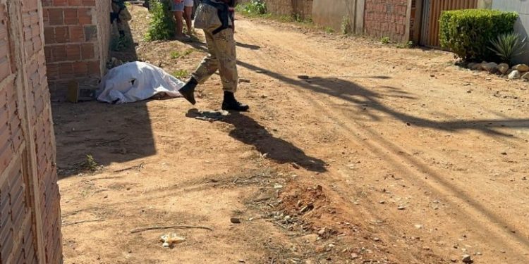 Jovem é morto a tiros no Bairro Itapetinga em Mossoró