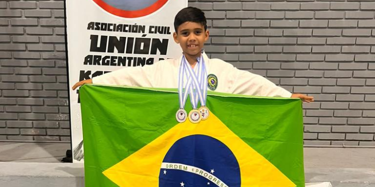 Equipe mossoroense conquista medalhas no Campeonato Pan-Americano de Karatê